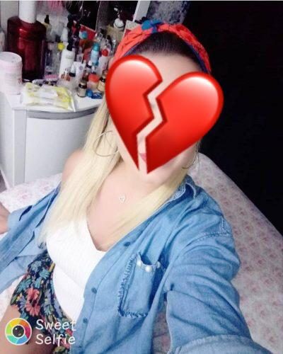 Neşeli ve Fit Vücutlu Sarı Saçlı Konya Escort